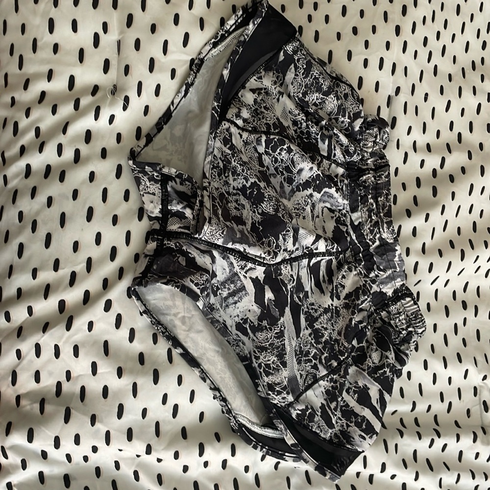 lulu hotty hots low rise 2.5